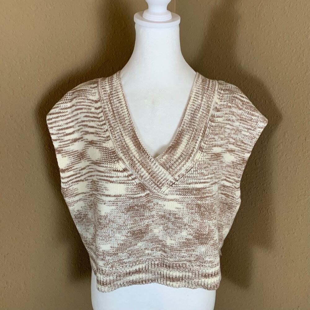 Day + Moon Marled Knit Sweater Vest Small Beige Brown V Neck Cropped Boho Preppy